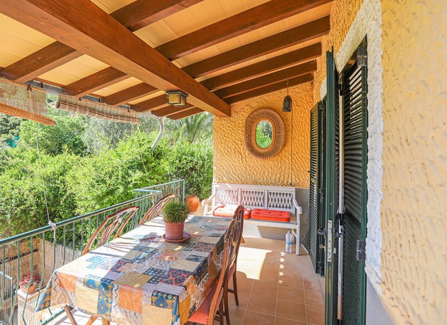 Resale - Villa - Sant Elm