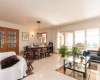 Resale - Villa - Sant Just Desvern