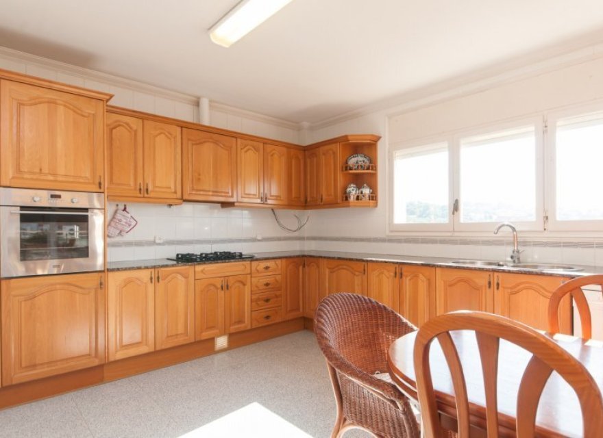 Resale - Villa - Sant Just Desvern