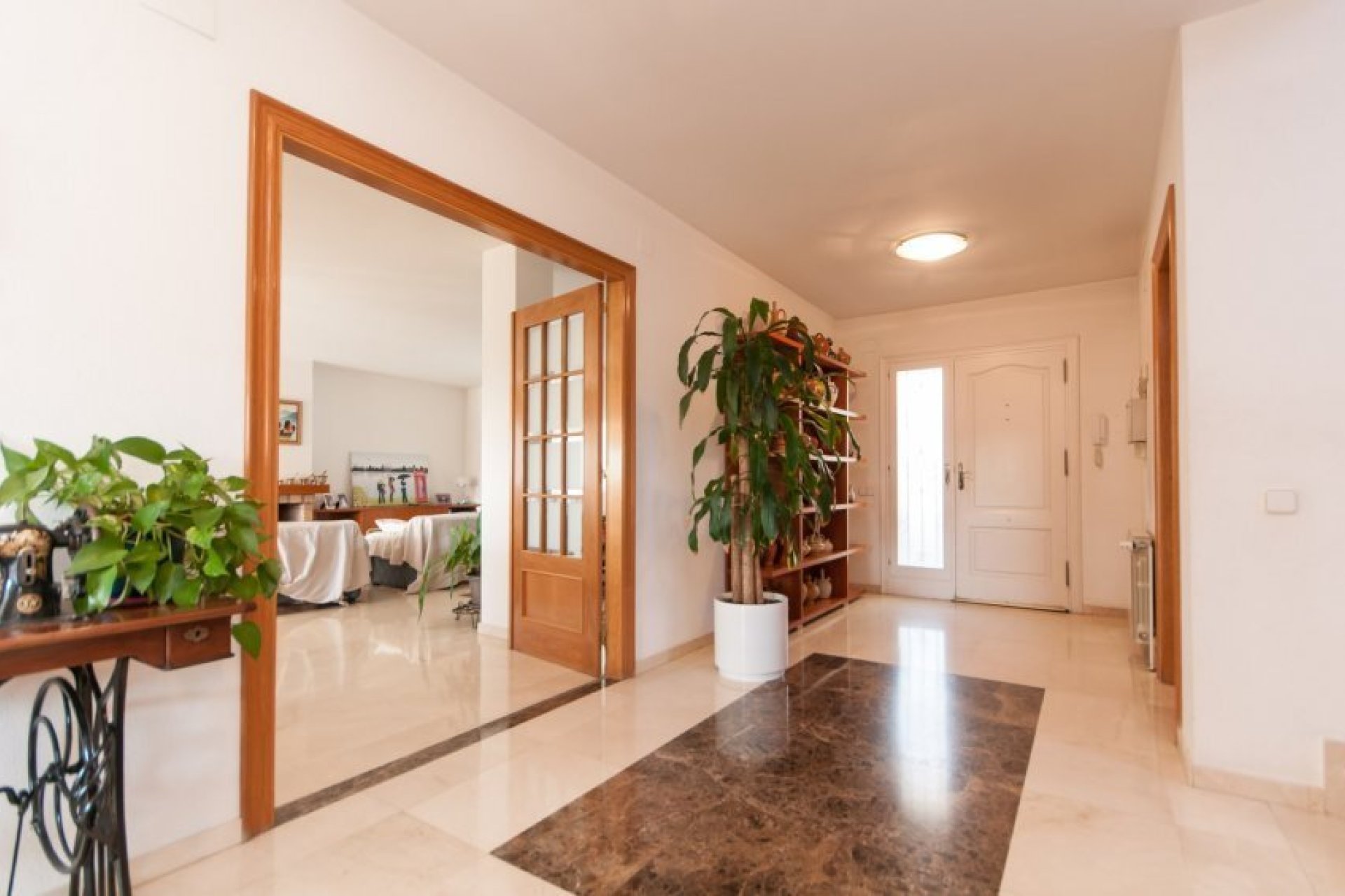 Resale - Villa - Sant Just Desvern