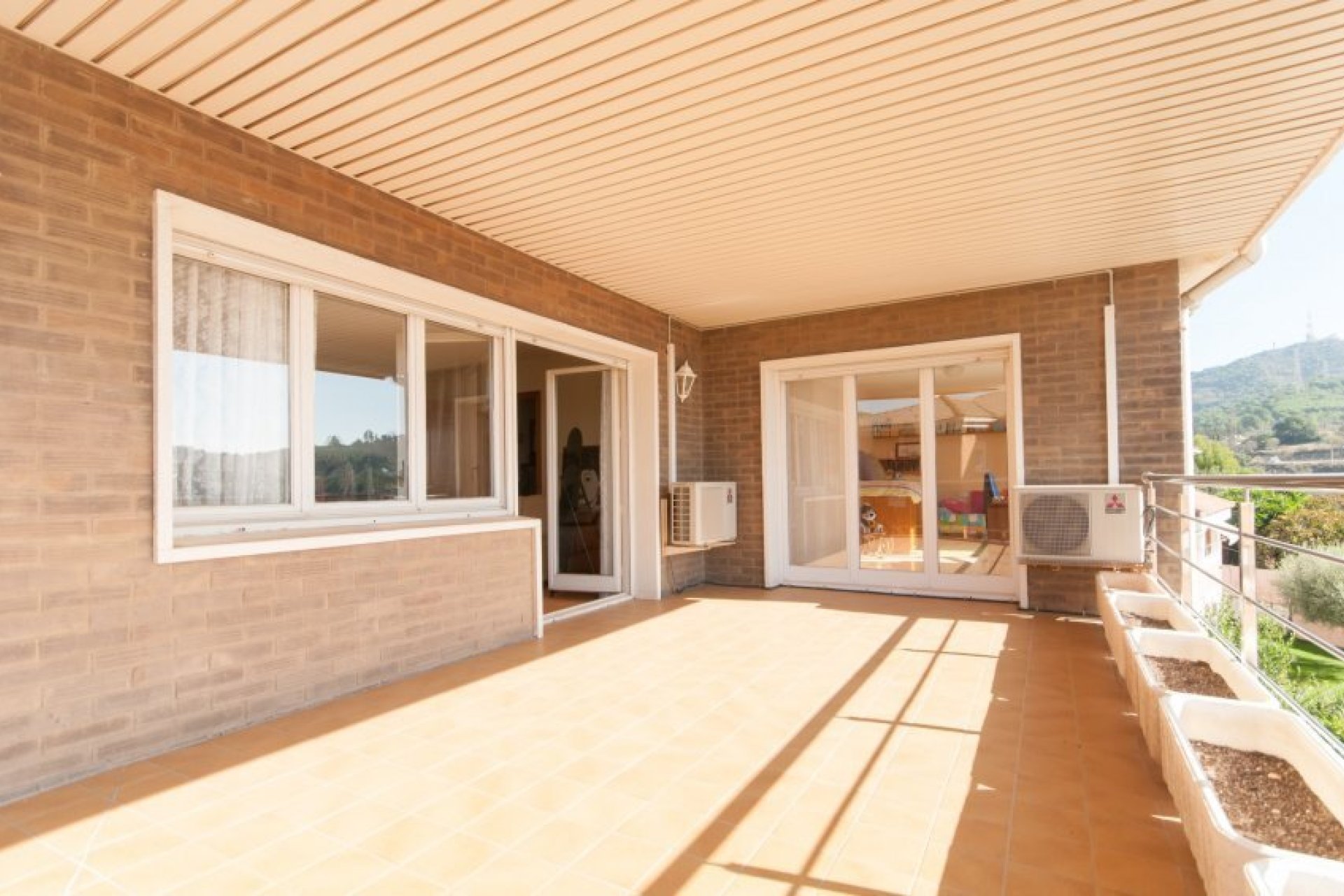 Resale - Villa - Sant Just Desvern