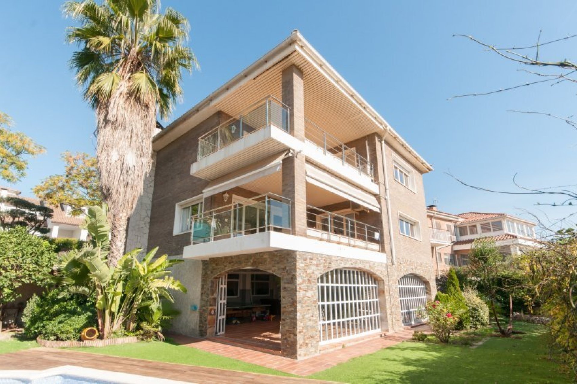 Resale - Villa - Sant Just Desvern