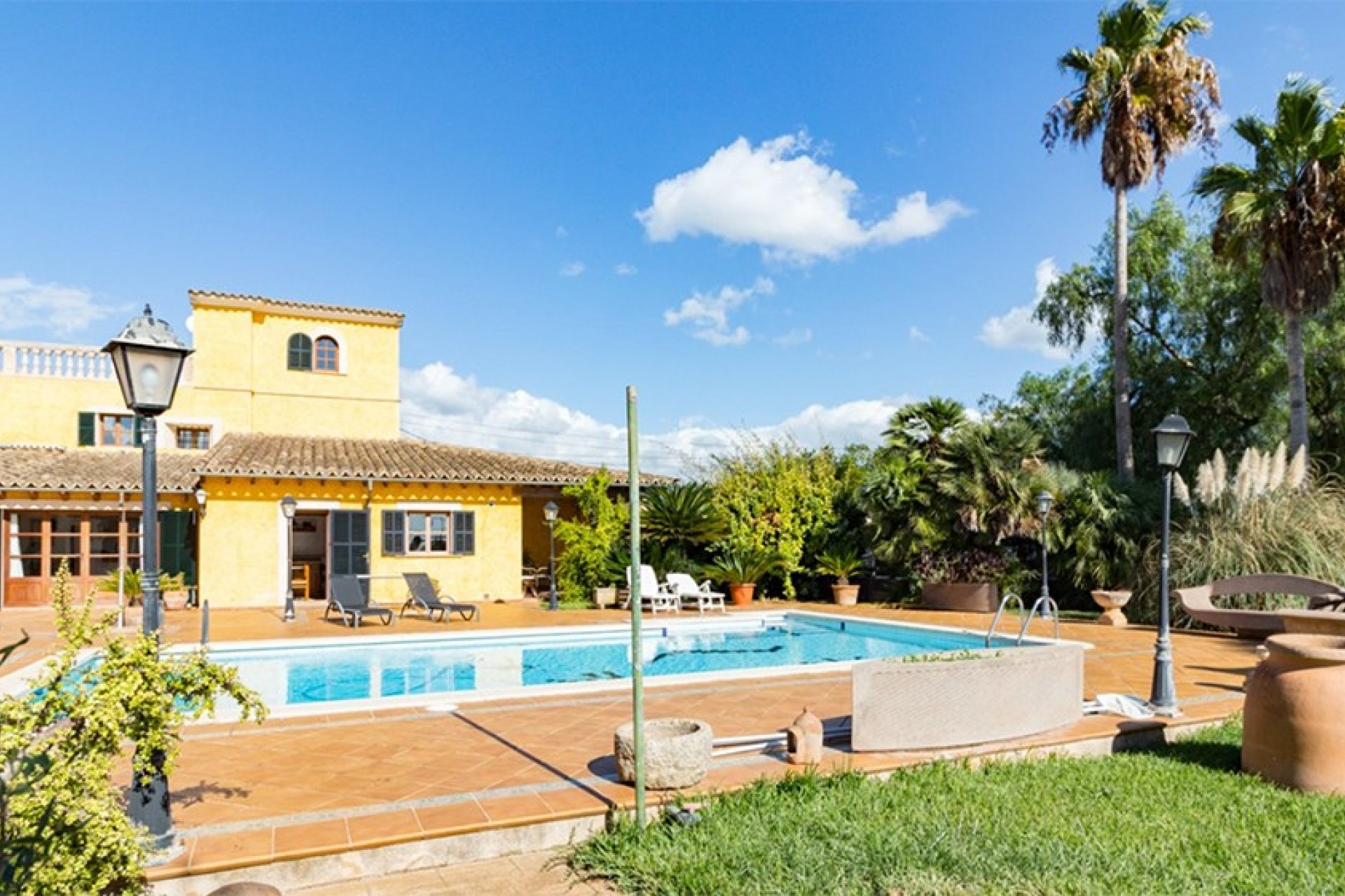 Resale - Villa - Santa María del Camí