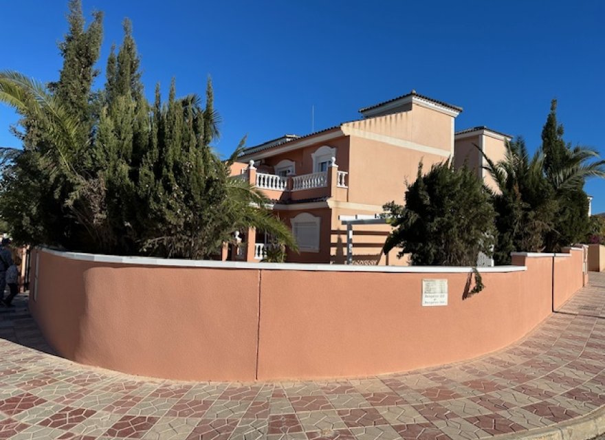 Resale - Villa - Santa Pola - Gran Alacant