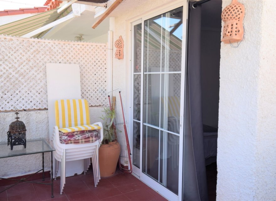 Resale - Villa - Santa Pola