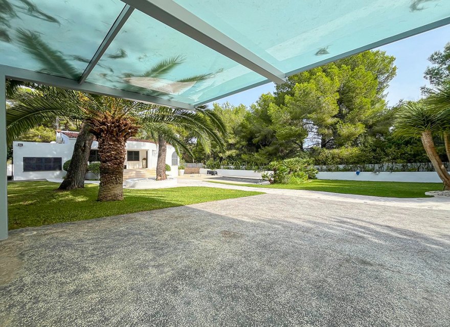 Resale - Villa - Santa Ponsa