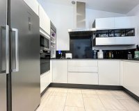 Resale - Villa - Santa Ponsa