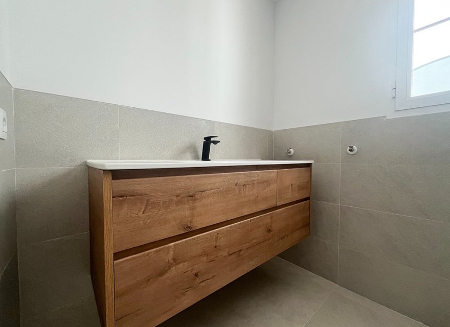 Resale - Villa - Santa Ponsa