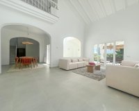 Resale - Villa - Santa Ponsa