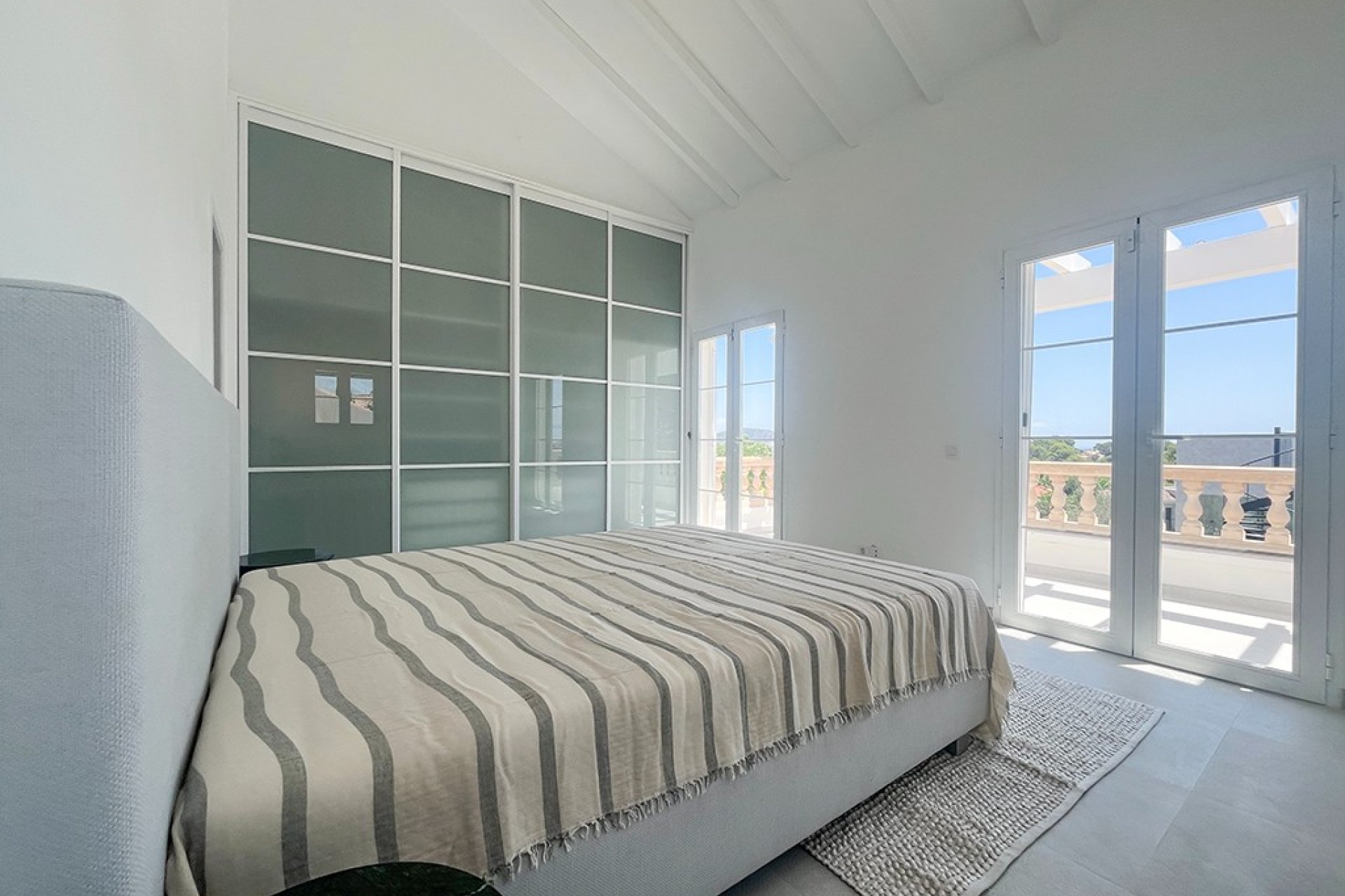 Resale - Villa - Santa Ponsa