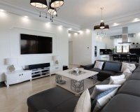 Resale - Villa - Santa Ponsa