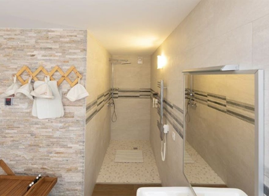 Resale - Villa - Santa Ponsa