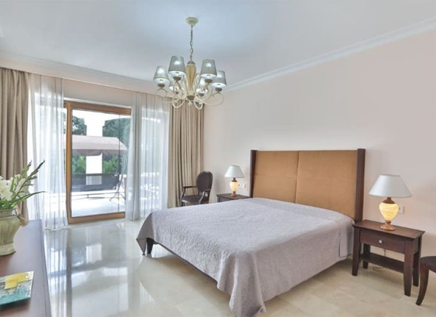 Resale - Villa - Santa Ponsa