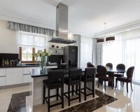 Resale - Villa - Santa Ponsa