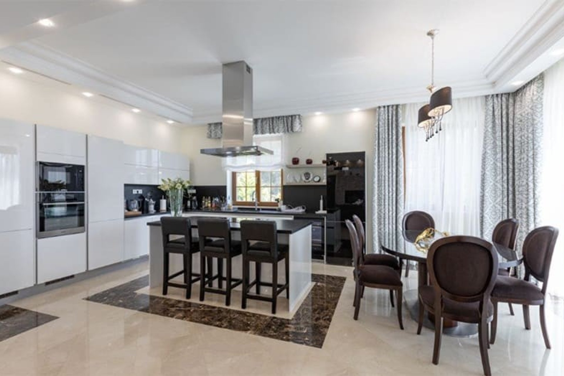 Resale - Villa - Santa Ponsa