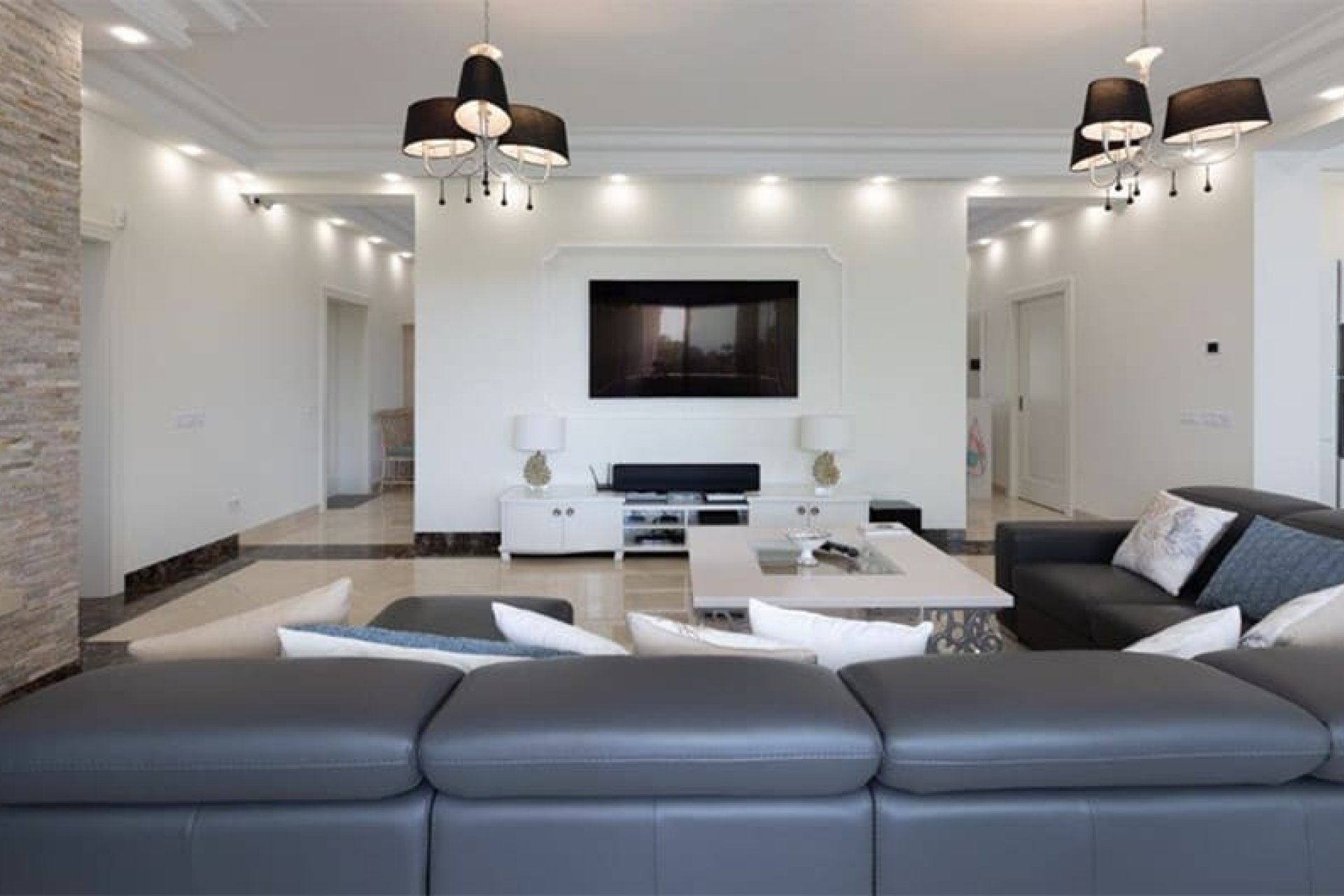 Resale - Villa - Santa Ponsa