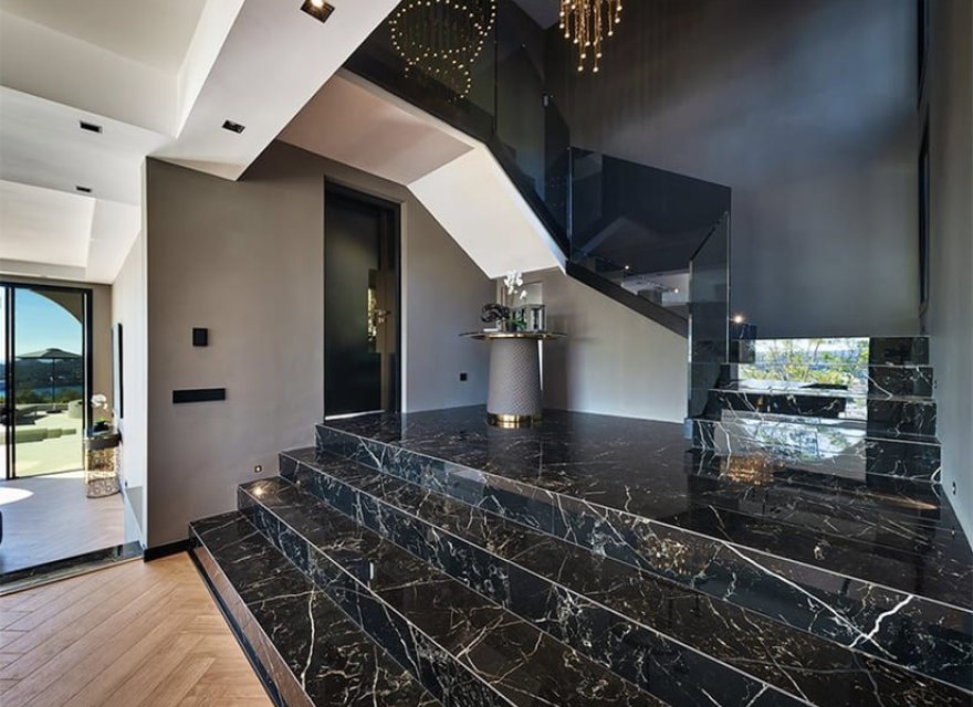 Resale - Villa - Santa Ponsa