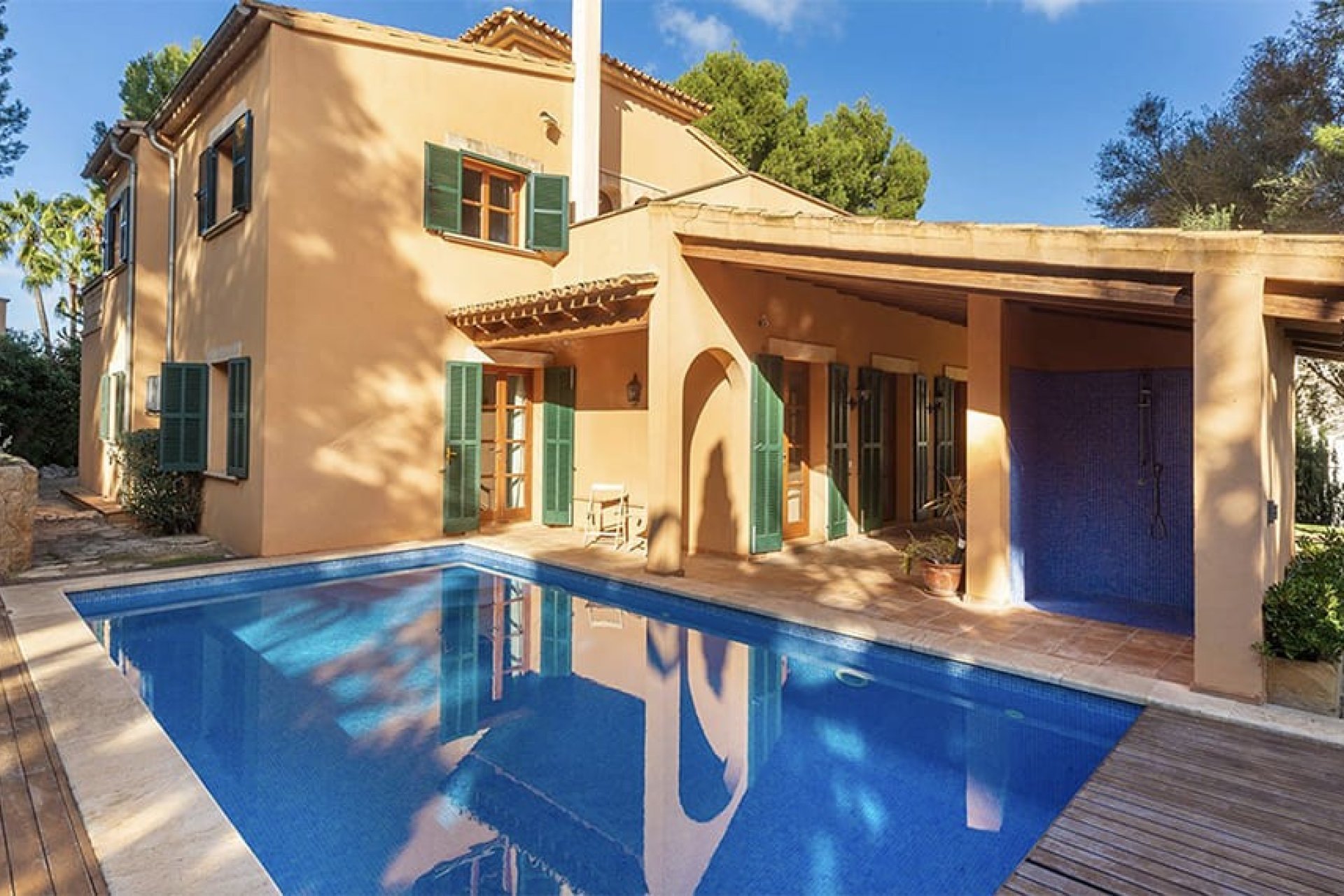 Resale - Villa - Santa Ponsa