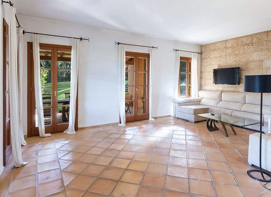 Resale - Villa - Santa Ponsa