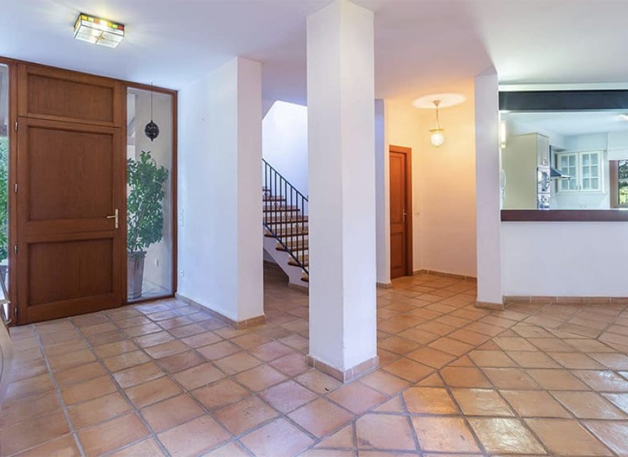Resale - Villa - Santa Ponsa
