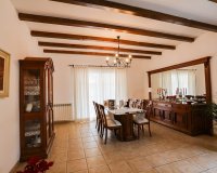 Resale - Villa - Santa Ponsa