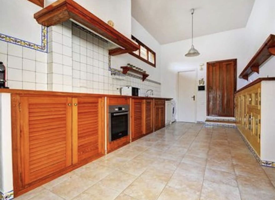 Resale - Villa - Santa Ponsa