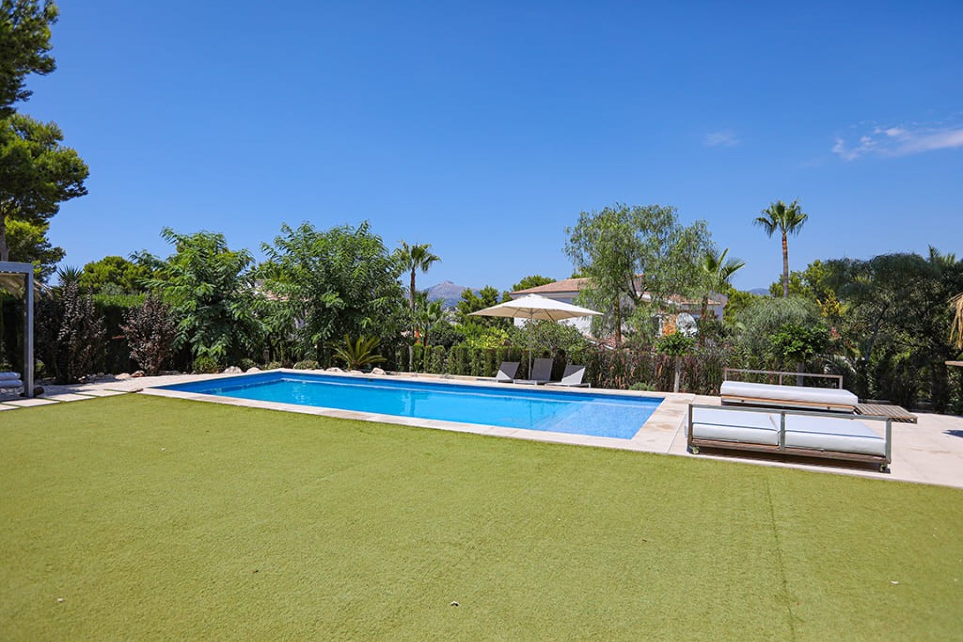 Resale - Villa - Santa Ponsa