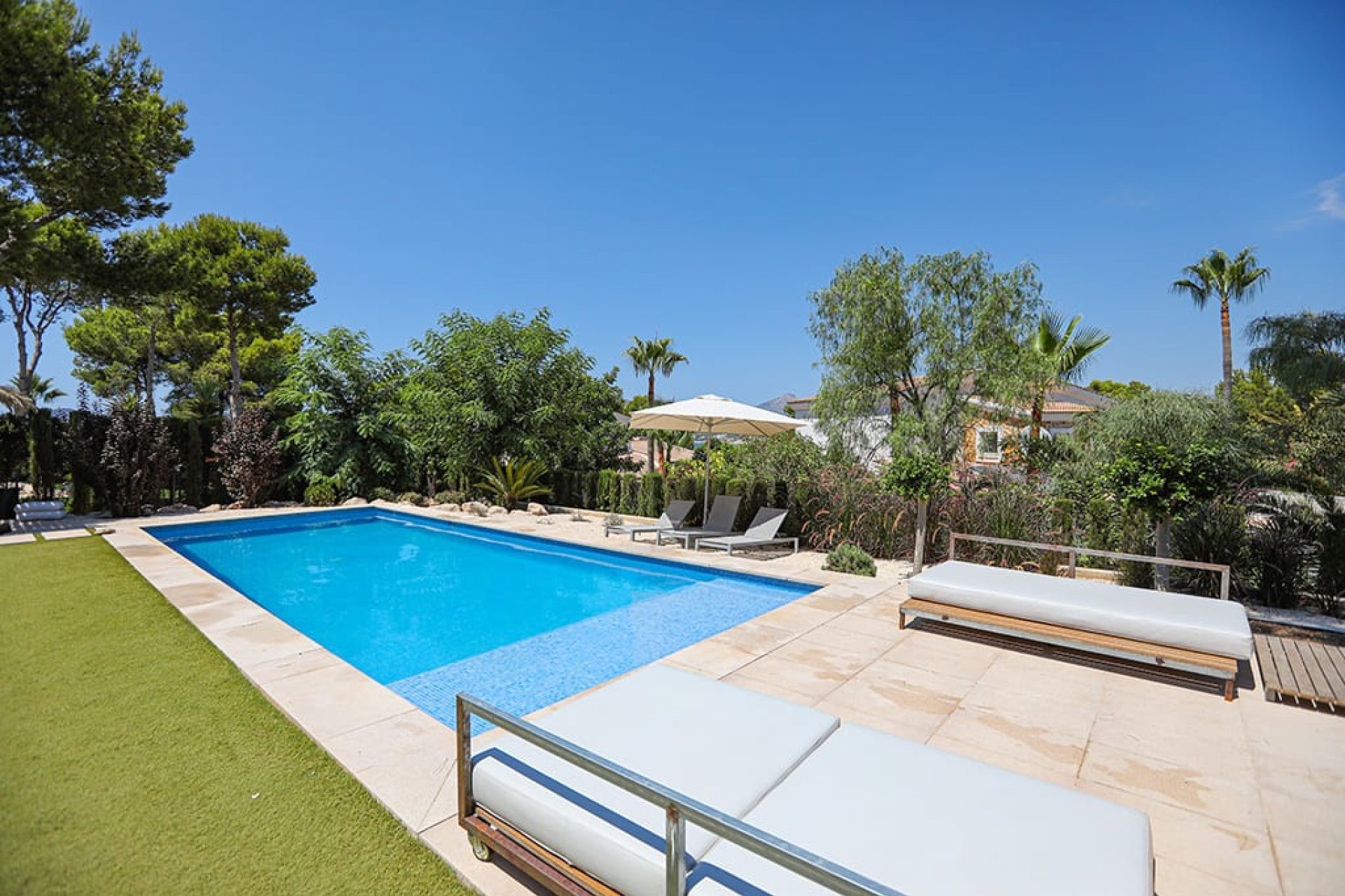 Resale - Villa - Santa Ponsa