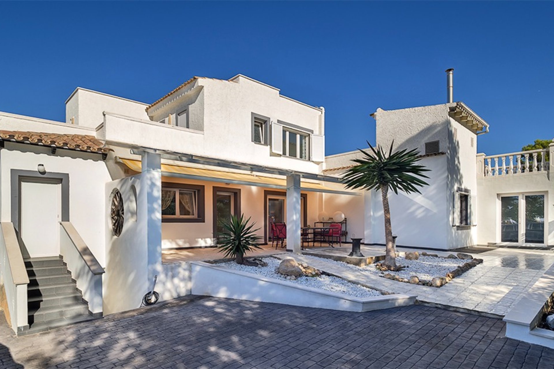 Resale - Villa - Santa Ponsa