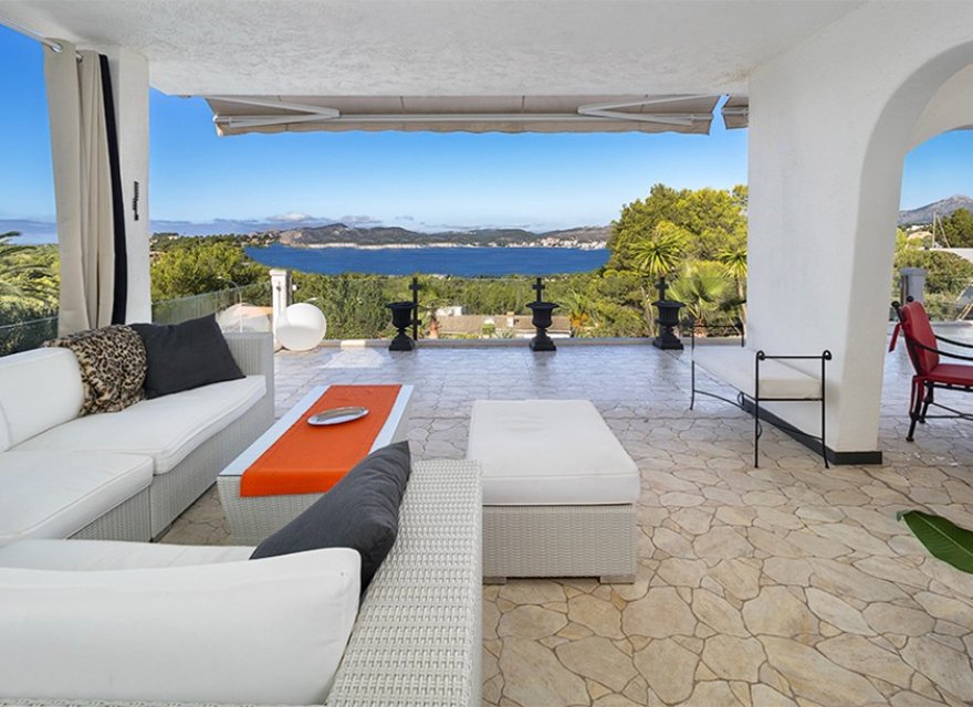 Resale - Villa - Santa Ponsa