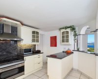 Resale - Villa - Santa Ponsa