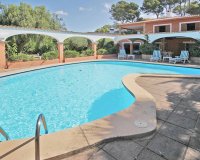 Resale - Villa - Santa Ponsa