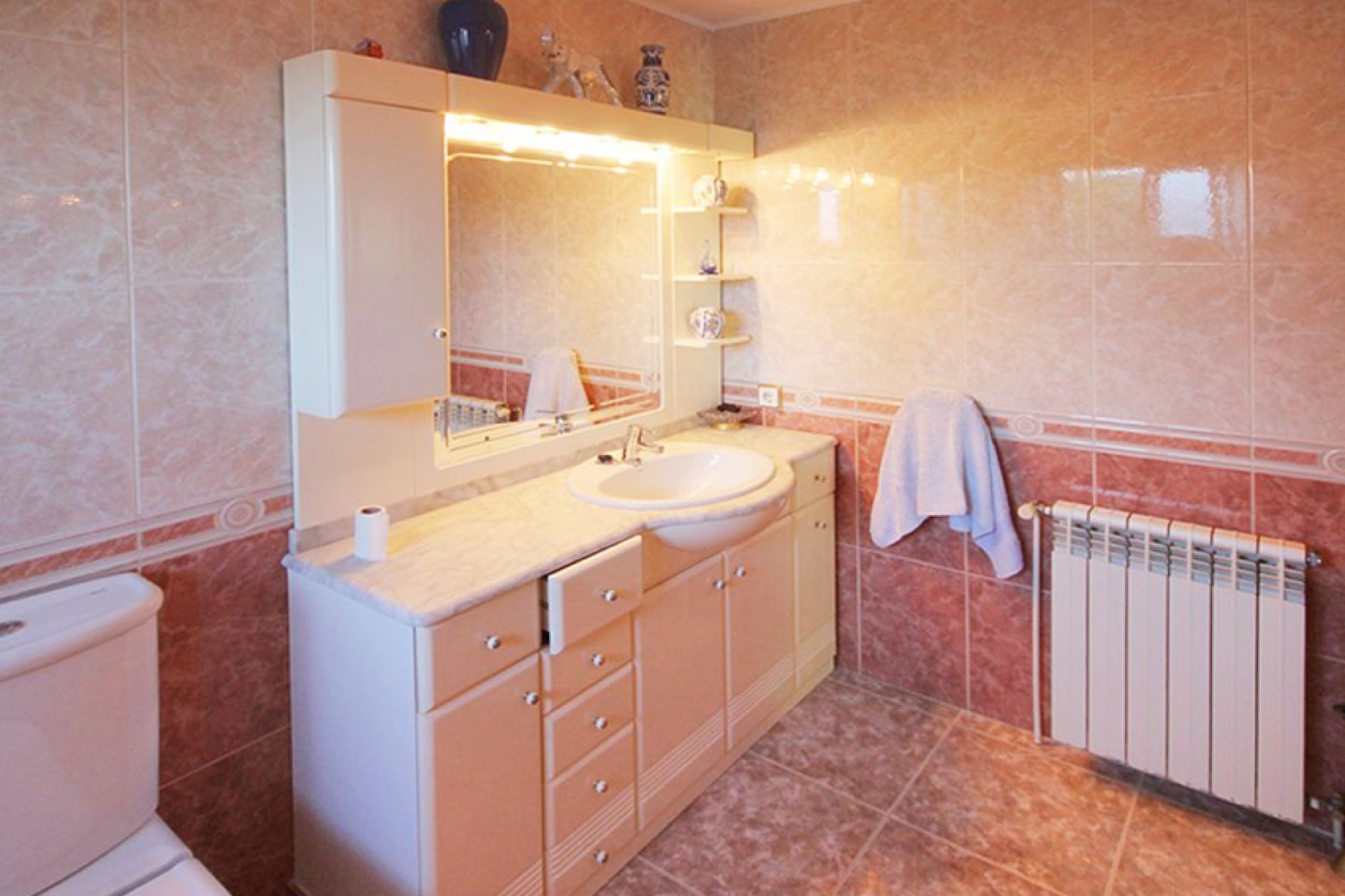 Resale - Villa - Santa Ponsa