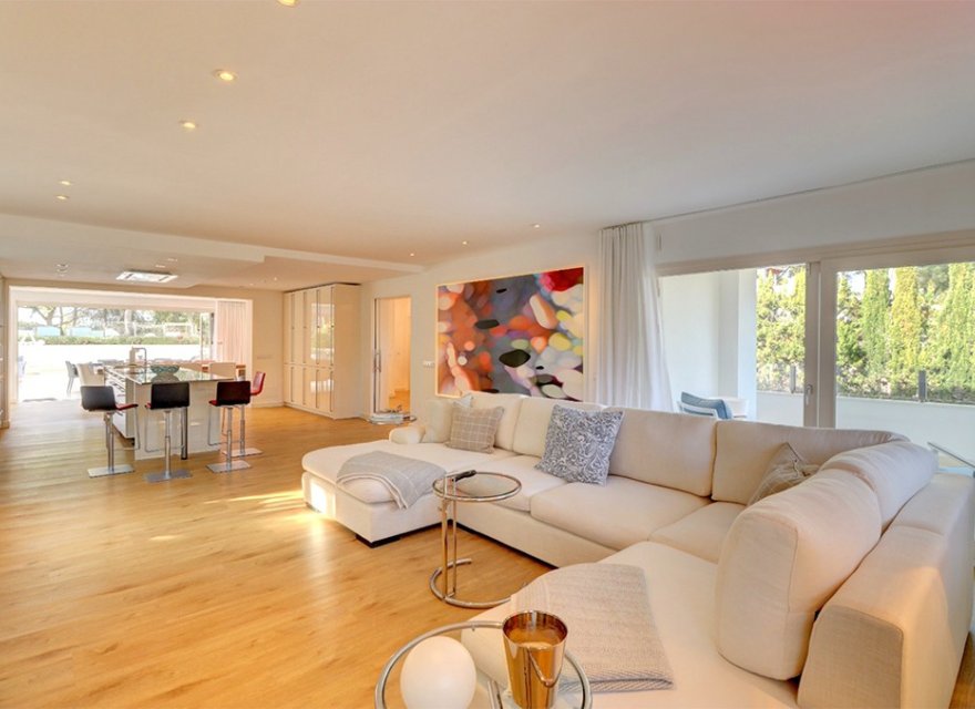 Resale - Villa - Santa Ponsa