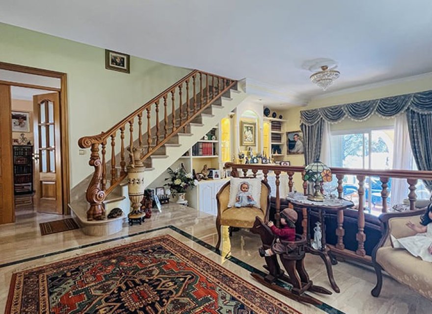 Resale - Villa - Santa Ponsa