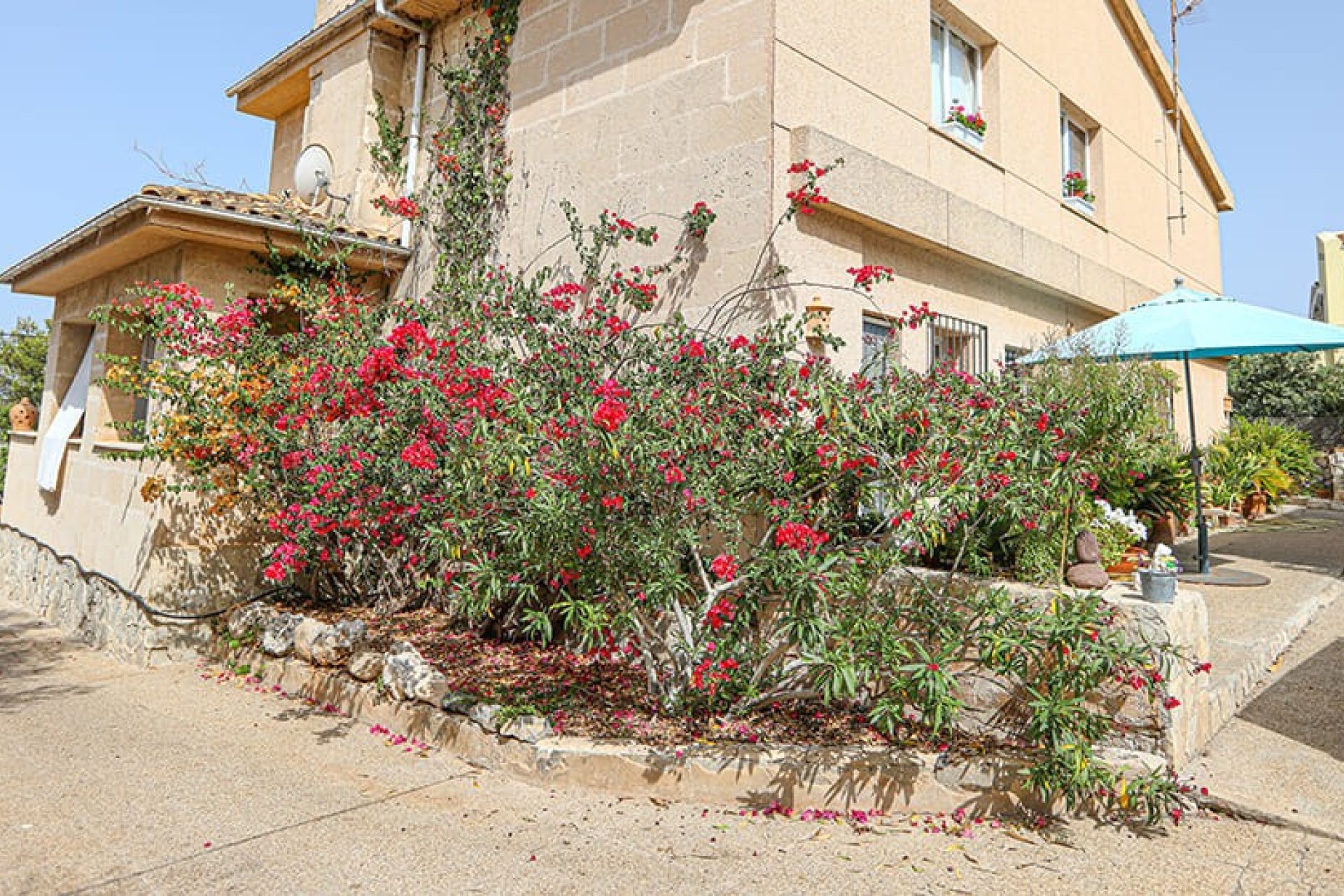 Resale - Villa - Santa Ponsa