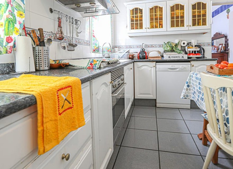 Resale - Villa - Santa Ponsa