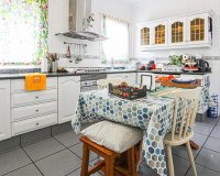 Resale - Villa - Santa Ponsa