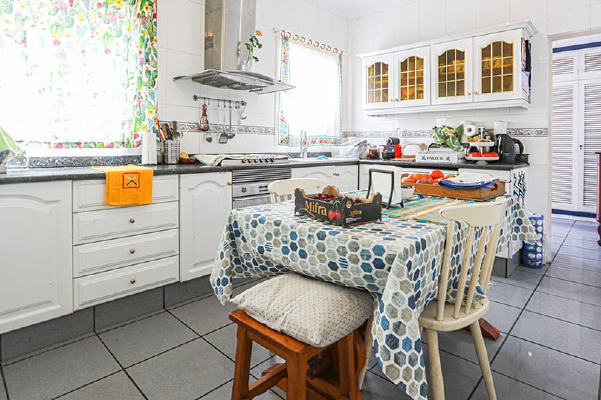 Resale - Villa - Santa Ponsa