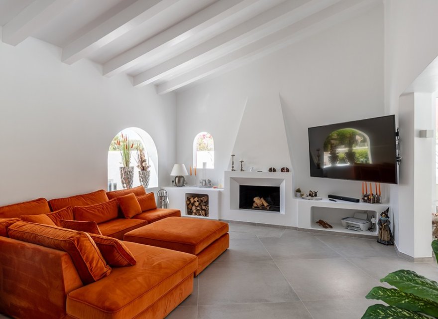 Resale - Villa - Santa Ponsa