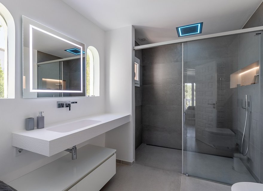 Resale - Villa - Santa Ponsa