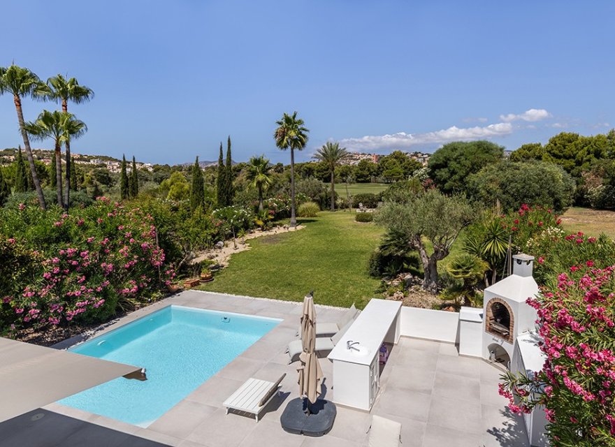 Resale - Villa - Santa Ponsa