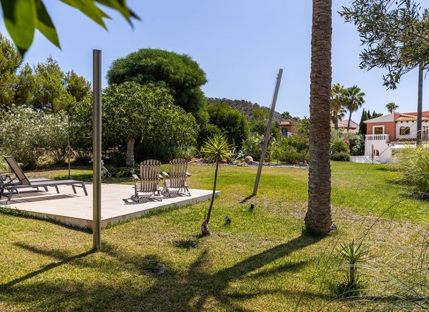 Resale - Villa - Santa Ponsa