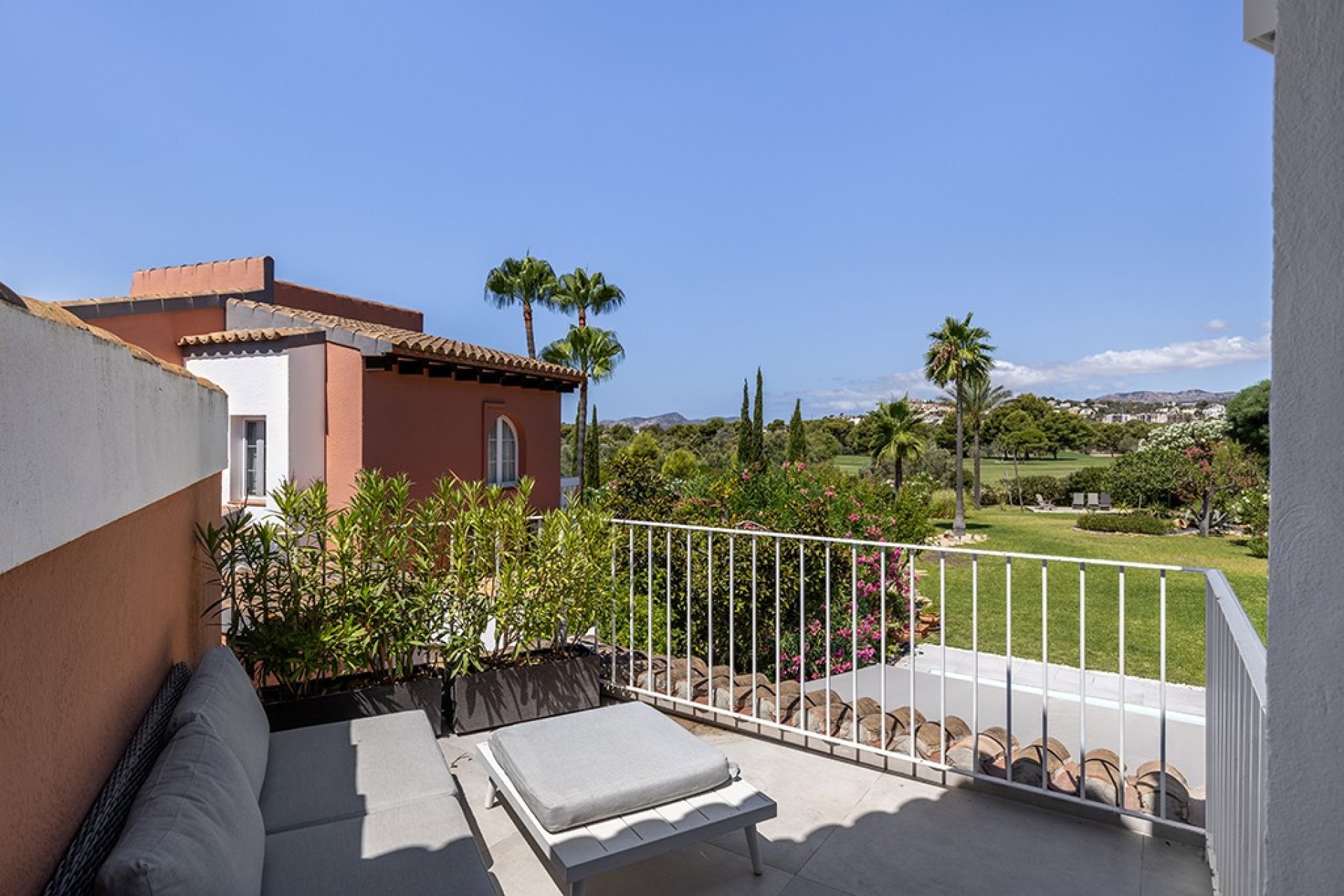 Resale - Villa - Santa Ponsa