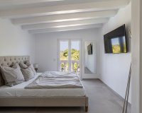Resale - Villa - Santa Ponsa