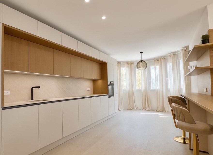 Resale - Villa - Santa Ponsa