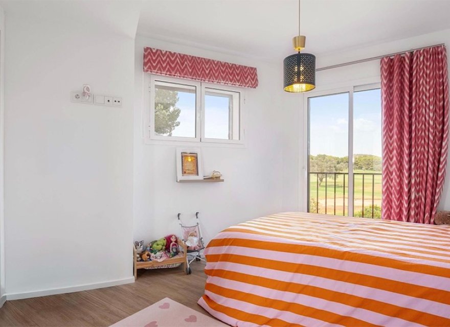 Resale - Villa - Santa Ponsa