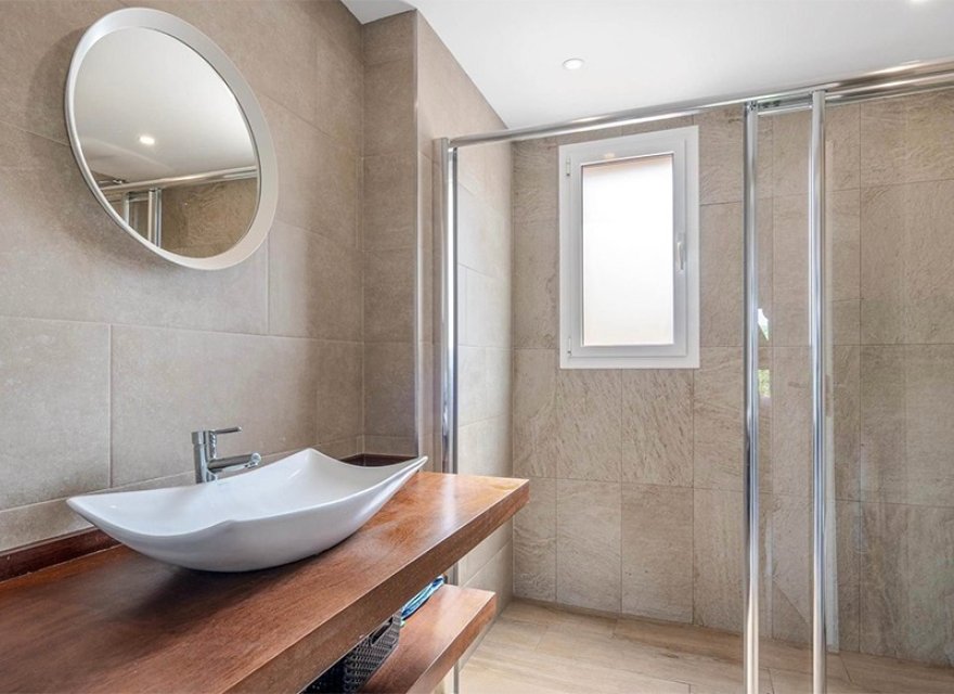 Resale - Villa - Santa Ponsa