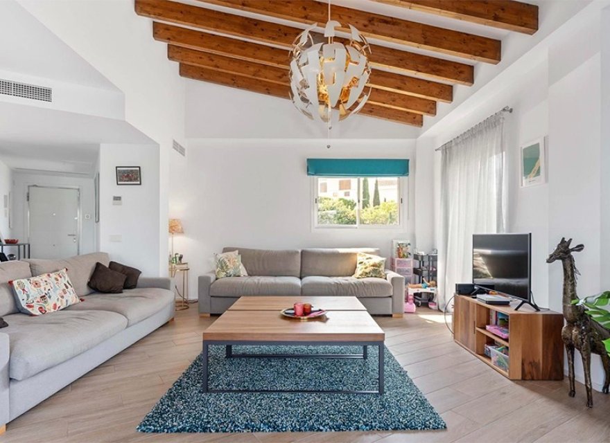 Resale - Villa - Santa Ponsa