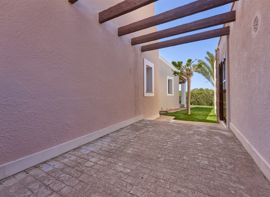 Resale - Villa - Santa Ponsa